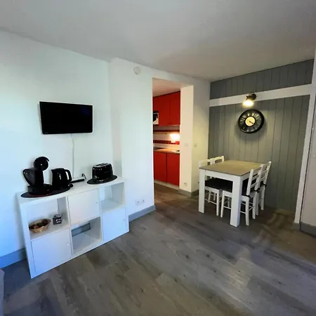 Digitale - Divisible - 4 Personnes Mae-1111 Daire *